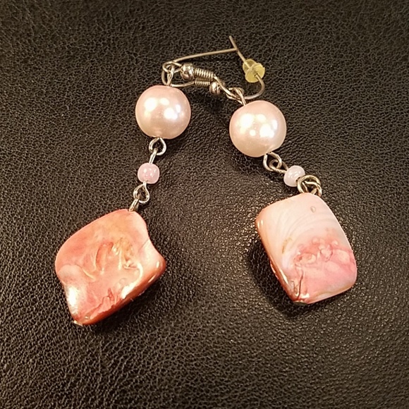 Shell earrings! - Picture 2 of 2